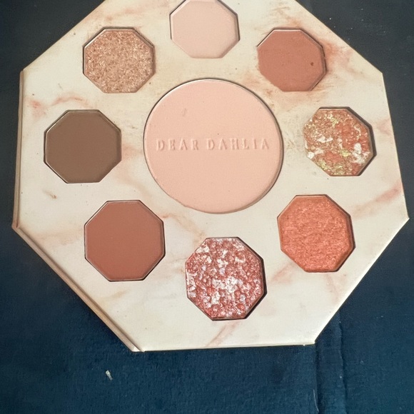 DEAR DAHLIA Diadalia Blooming Edition Secret Garden Palette Tea Party - Picture 10 of 12